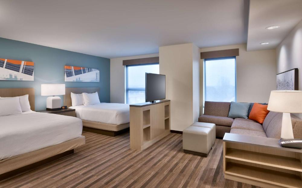 Studio Suite with Two Queen Beds, Sofa Bed and Kitchen interior